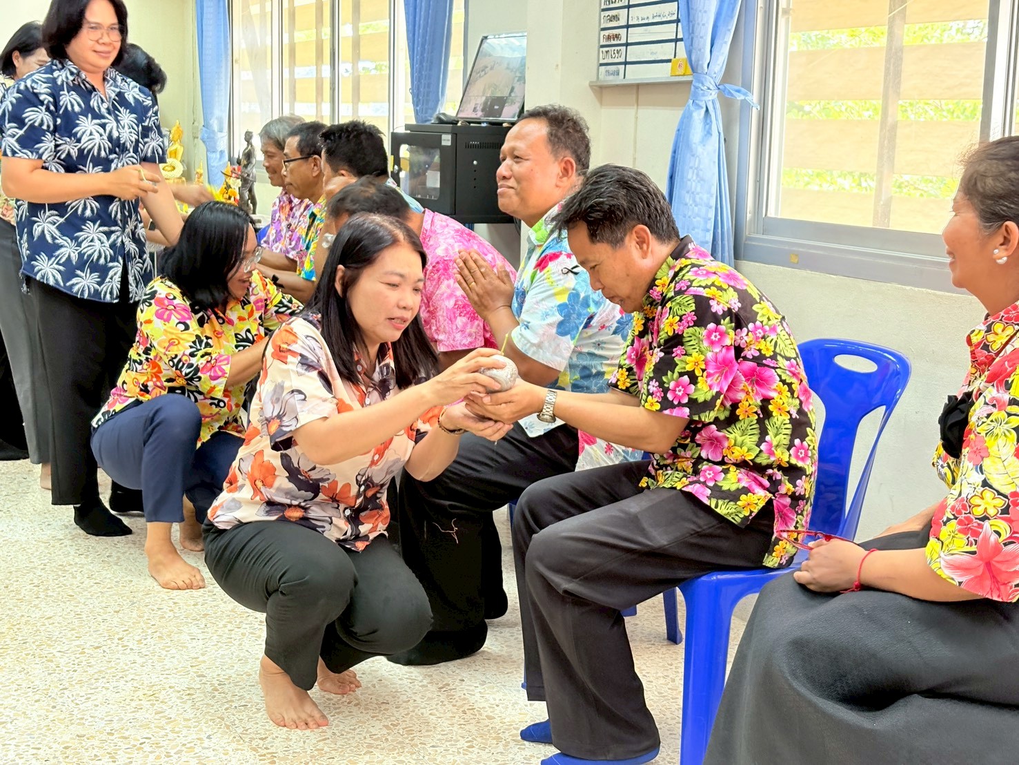 title - ส.ป.ก. ยโสธร จัดพิธีสรงน้ำพระและพิธีรดน้ำดำหัว เนื่องในโอกาสวันขึ้นปีใหม่ไทย ประจำปี พ.ศ.2569